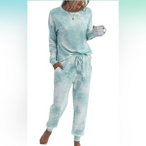 Totatuit Women's Long Sleeve Jogger Set